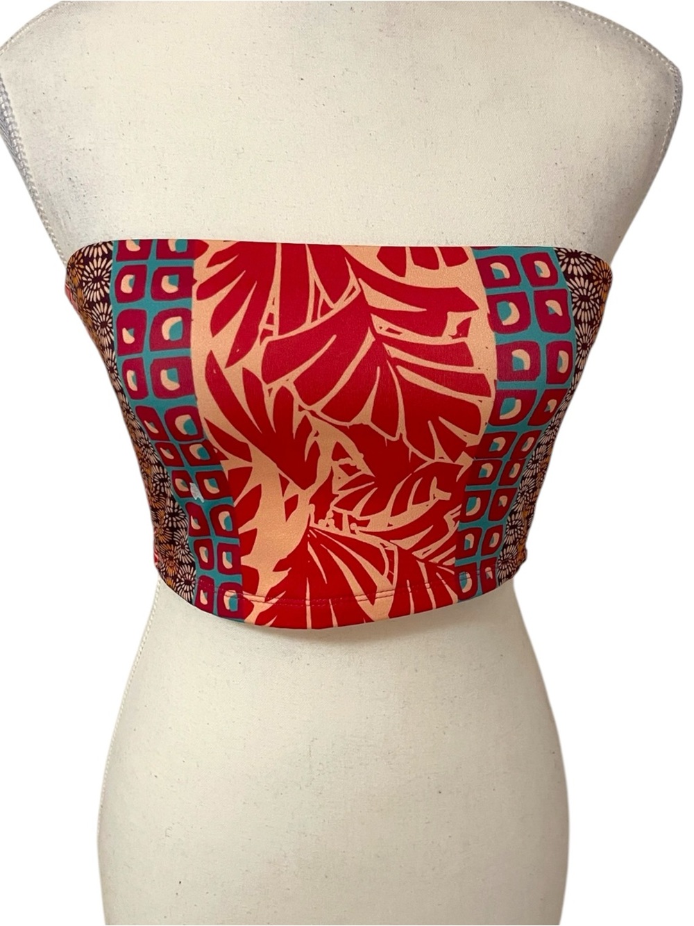 stradivarius Size Small Pink & Blue Printed Strapless Crop Top